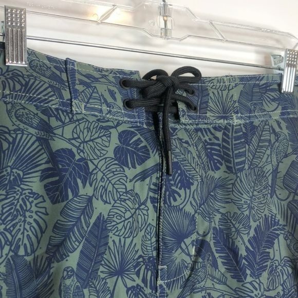 NWT Goodthreads Men’s Swim Trunks Suit Green 34 - Picture 2 of 9